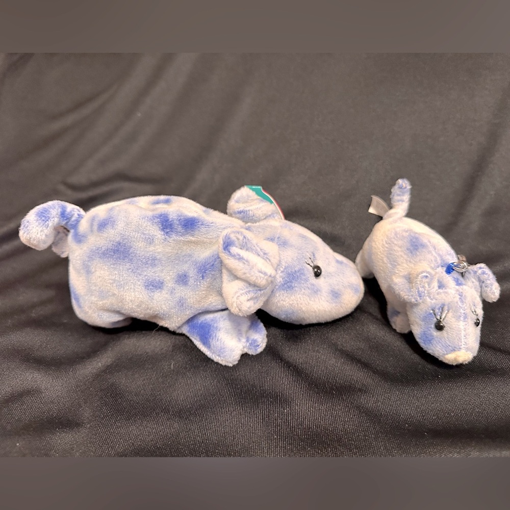 Full of Bean’s “Blueberry” The Pig & Baby w/Keychain